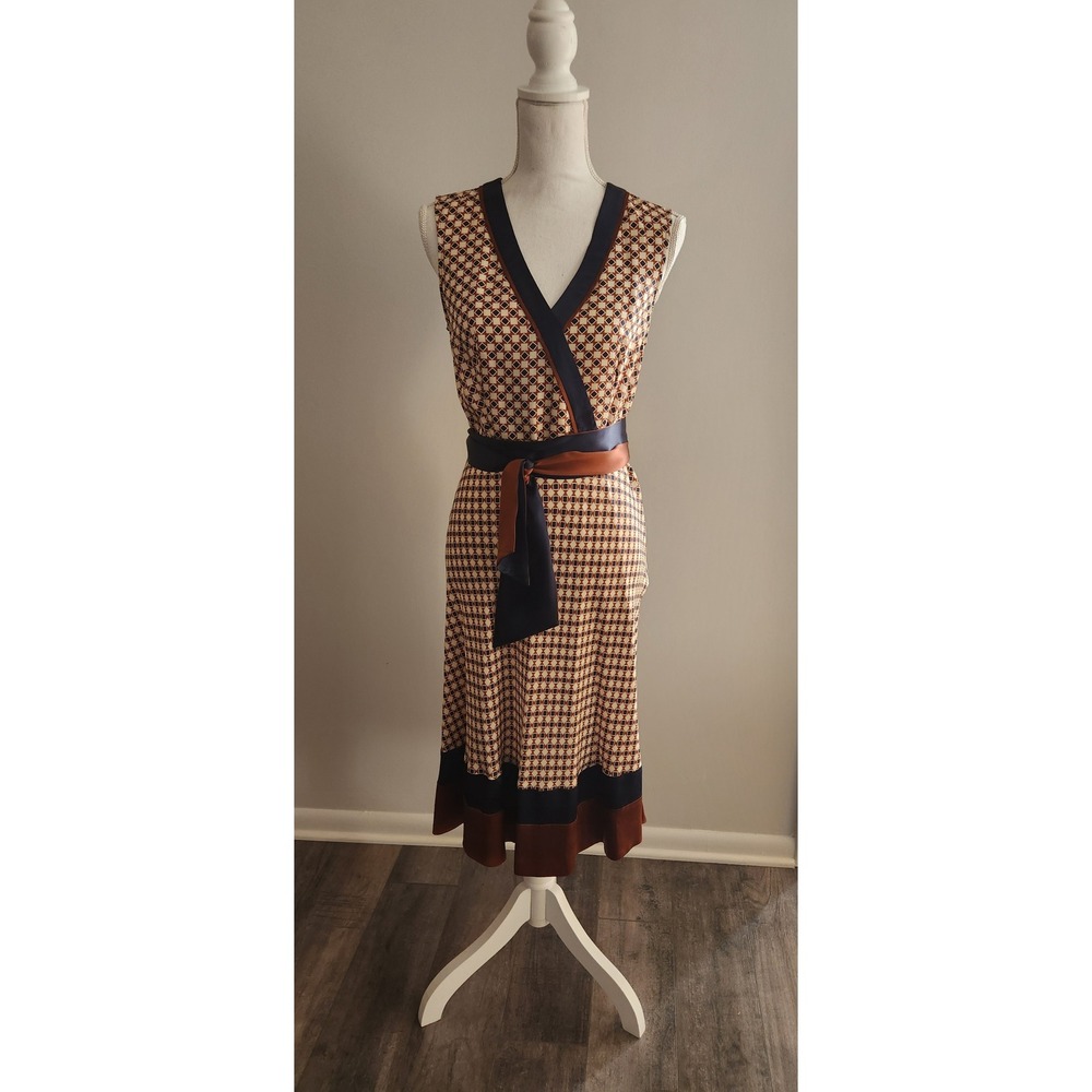 BCBGMAXAZRIA 100% Silk Geometric Print Wrap* Midi Dress Navy - Tan - Rust Size 4